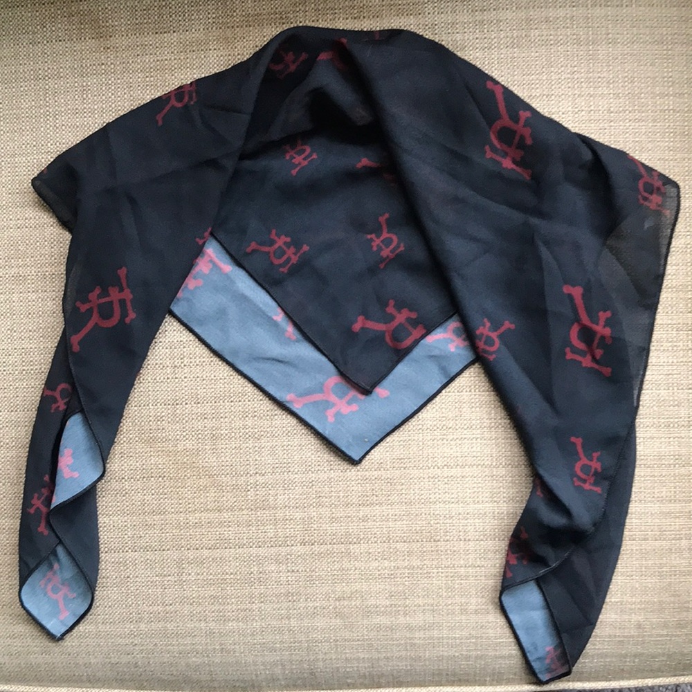 Soft material scarf  NWOT